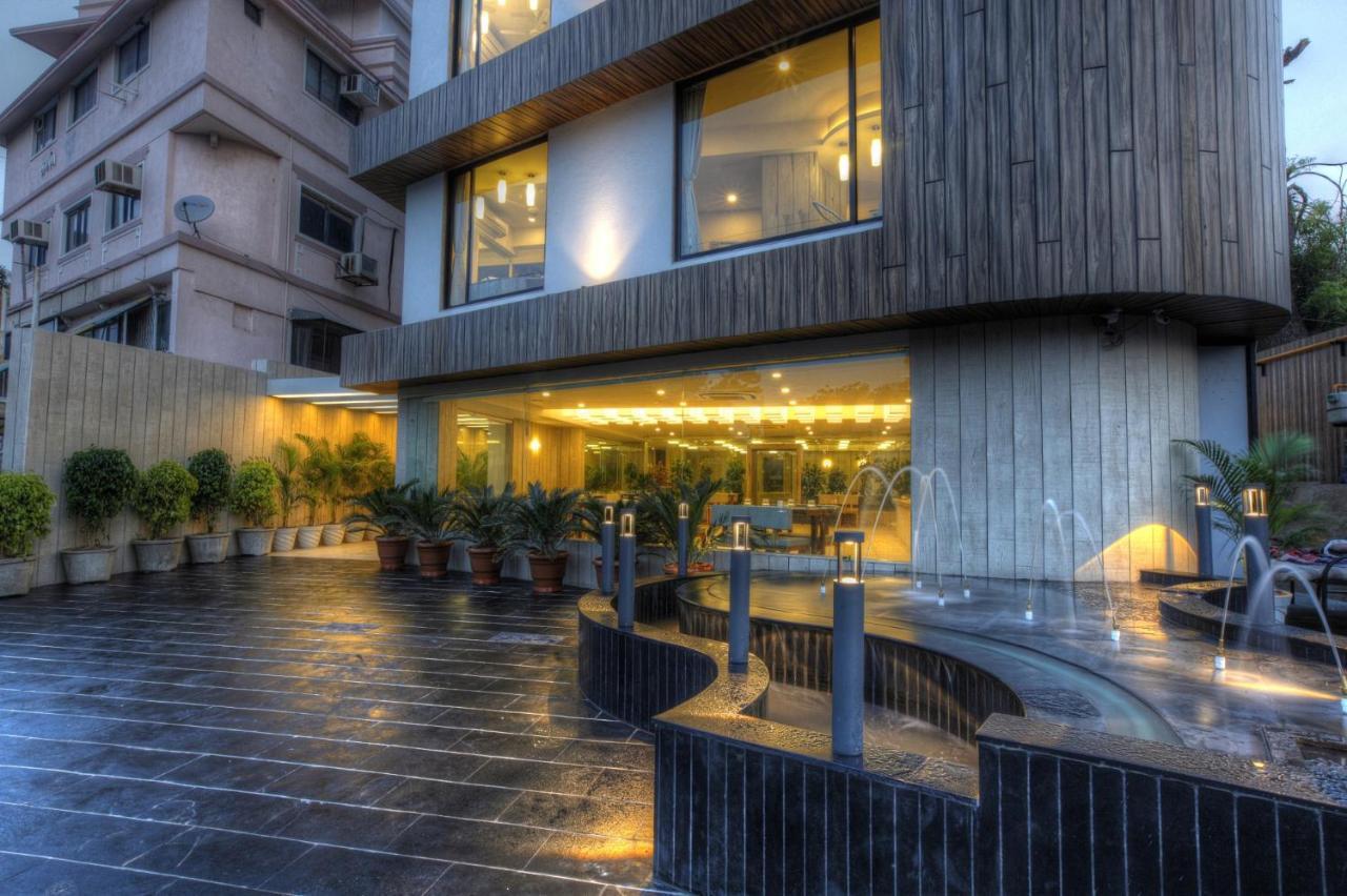 Scenaria Hotel أحمد أباد المظهر الخارجي الصورة